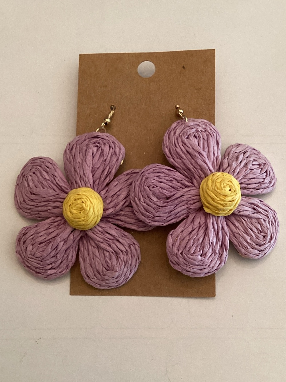 Handcrafted Lavender Flower Raffia Drop Earrings -‎ Floral Statement